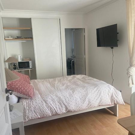Superbe Chambre Lejlighed Vauhallan Eksteriør billede