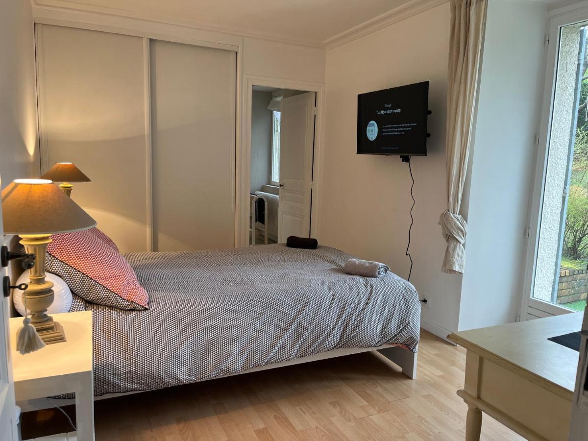 Superbe Chambre Lejlighed Vauhallan Eksteriør billede