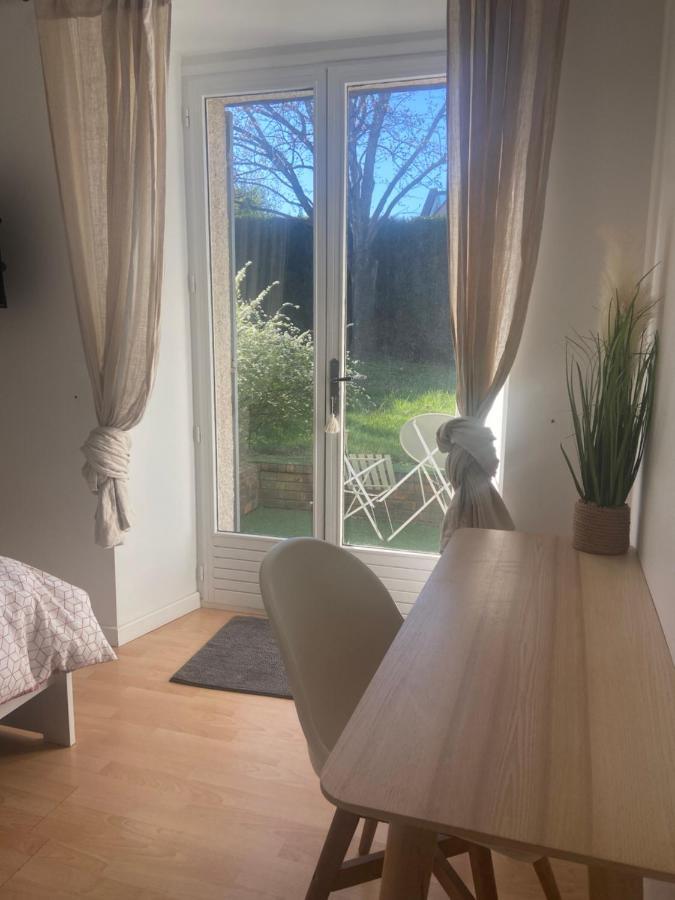 Superbe Chambre Lejlighed Vauhallan Eksteriør billede